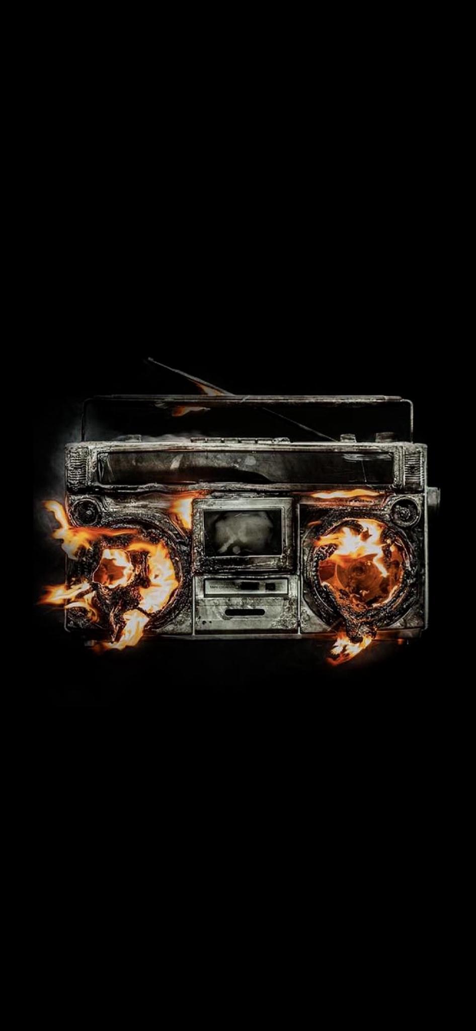 946x2048 Couple oled Green Day wallpaper
