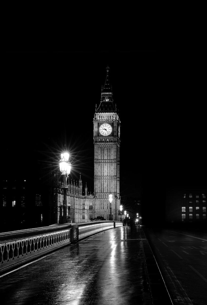 839x1232 Black And White London Aesthetic HD Wallpaper