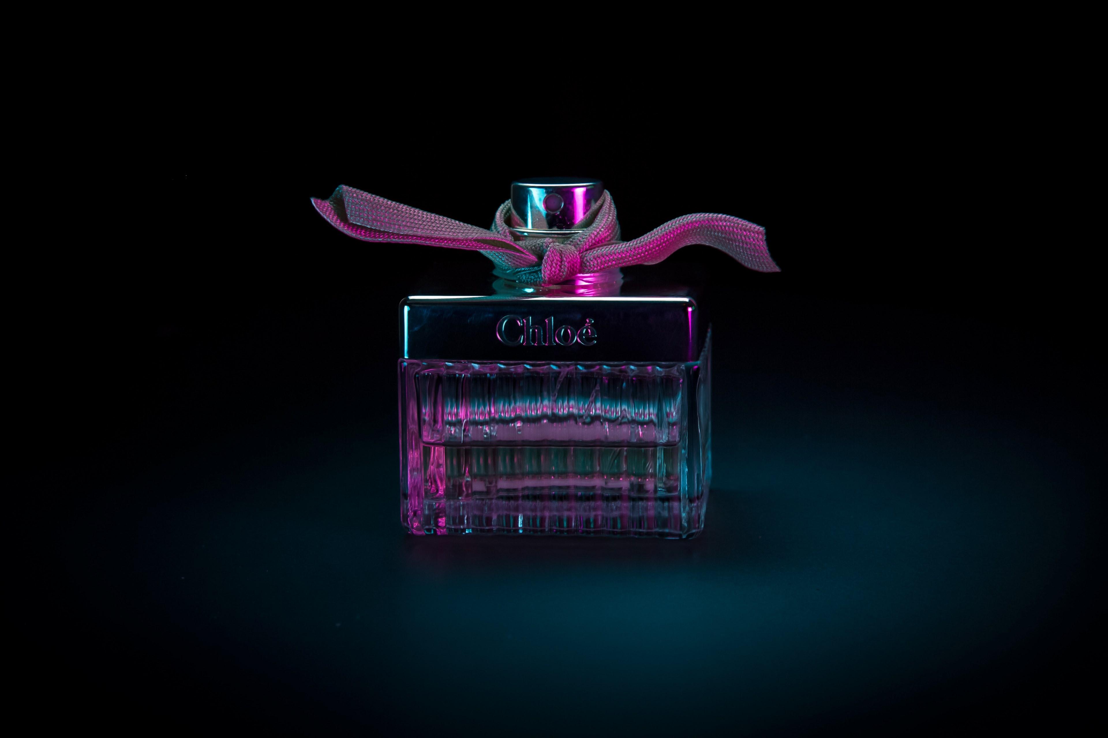 3840x2560 perfume wallpaper, product, water, perfume, magenta, pink