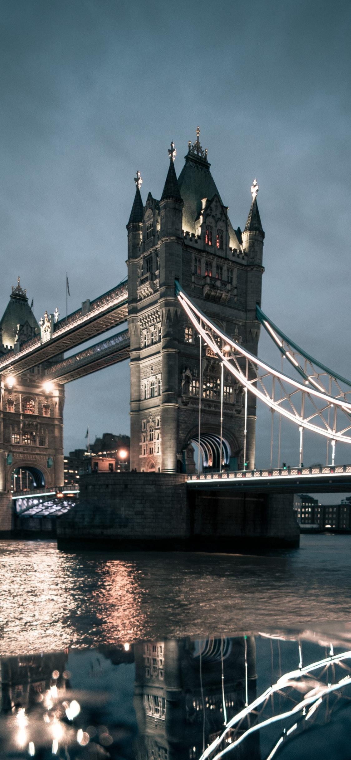 1125x2436 iPhone Wallpaper London HD