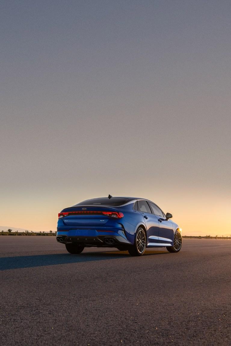768x1152 Kia K5 Blue Car iPhone 12 4K Wallpaper Download Free