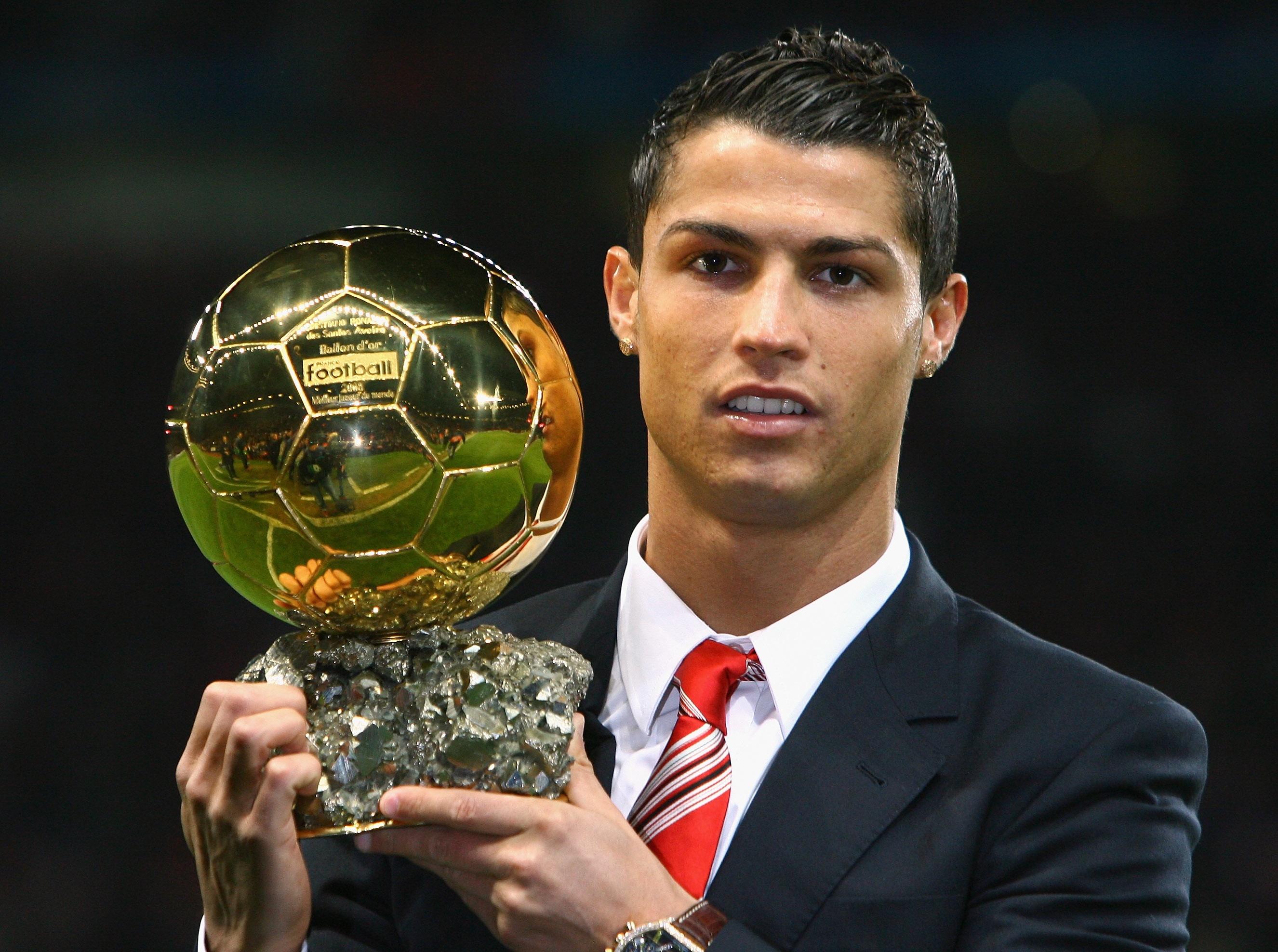 2652x1976 cristiano, Ronaldo, Cr Fifa, Ballon, Dand039or, Football, Soccer, Real, Madrid, Sports, Hd, Wallpaper HD / Desktop and Mobile Background