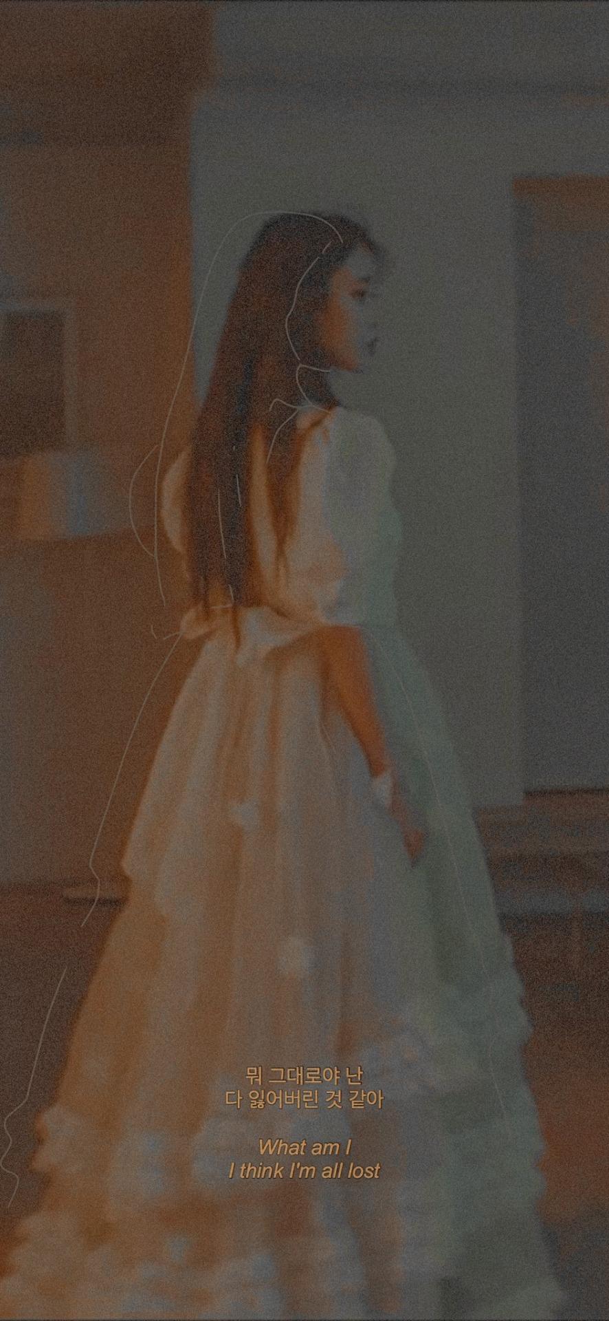 886x1920 ☟︎