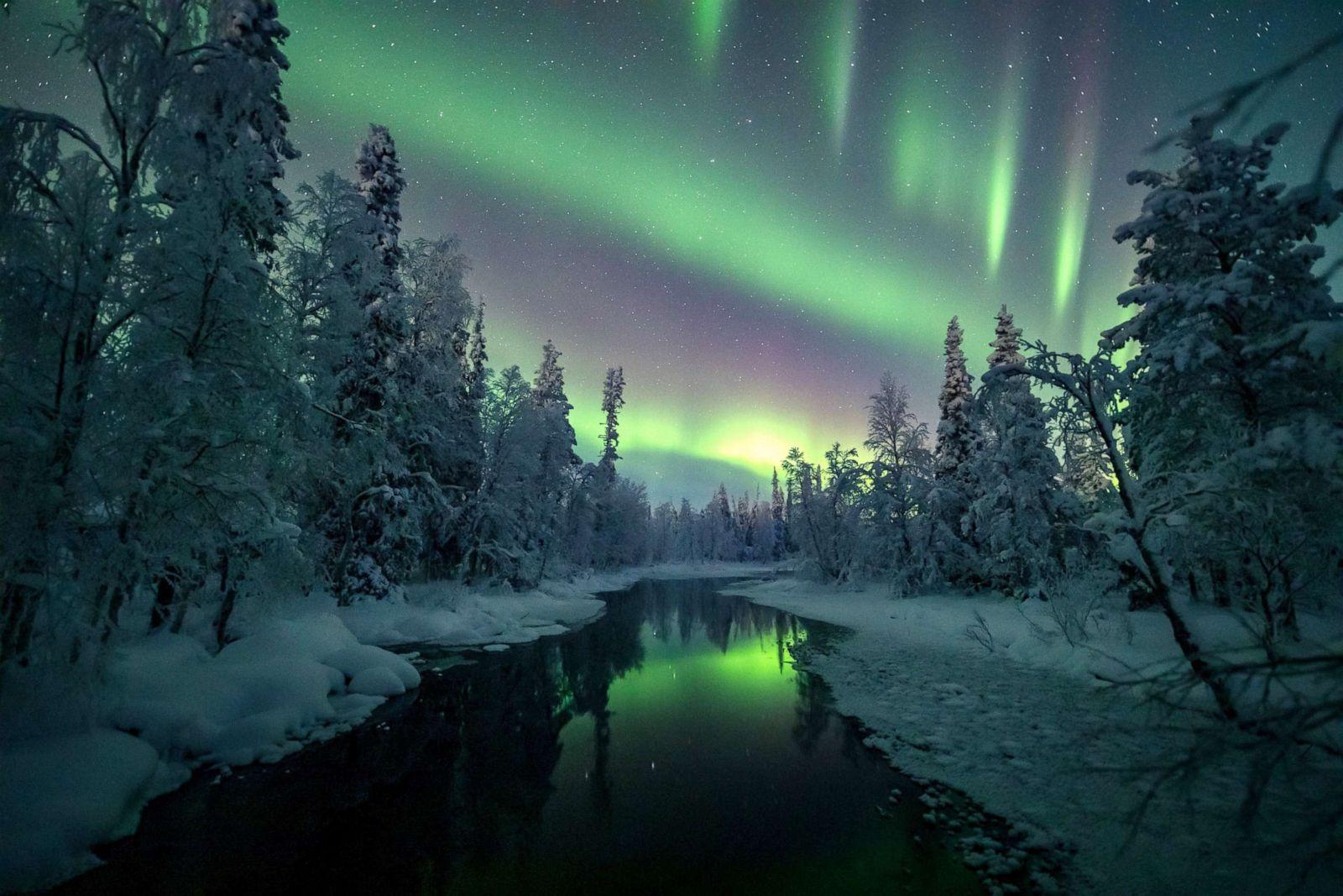 1600x1067 PHOTOS: Scenes of a Winter Wonderland Photo. Image
