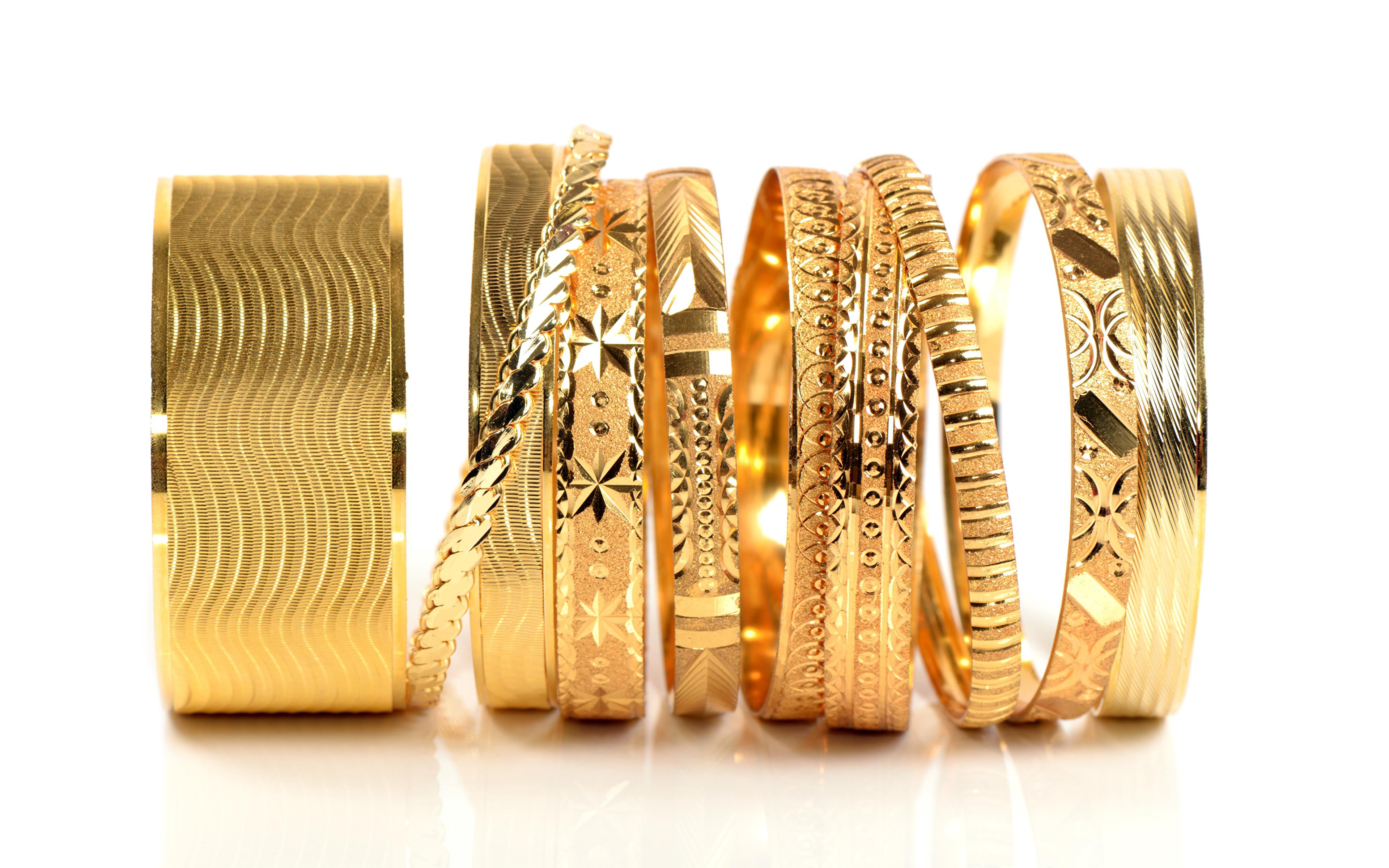 3840x2400 Desktop Wallpaper White background Gold Bracelet Jewelry 3840x2400