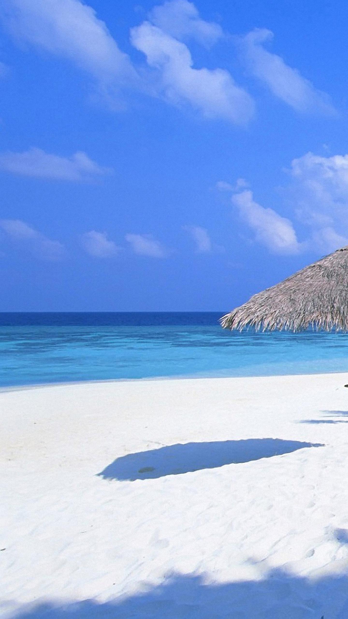 1440x2560 White Beach And Sea iPhone 6s Wallpaper HD