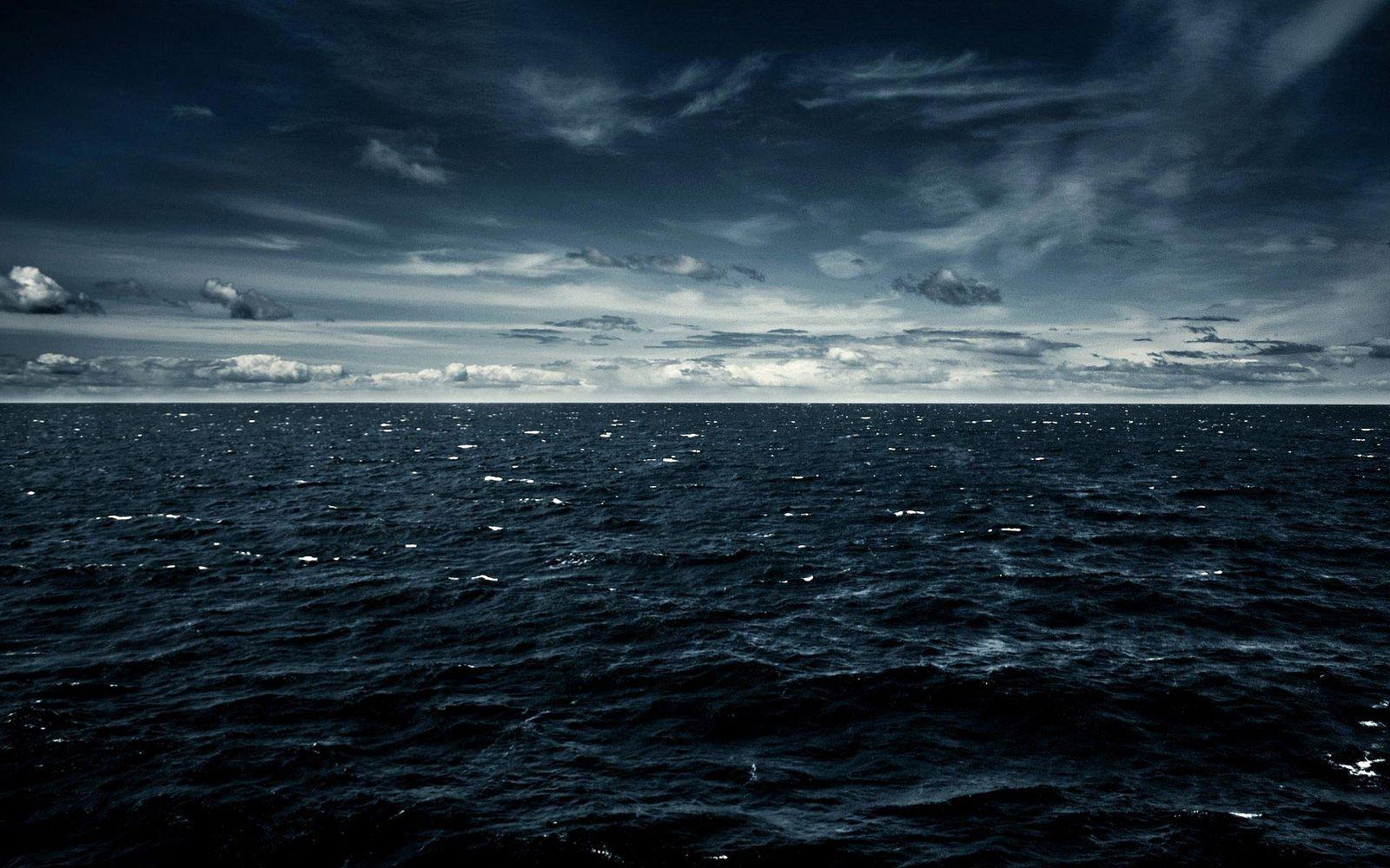 1600x1000 Mysterious Humming Sound Detected in the Dark Reaches of the Ocean. Ocean wallpaper, Ocean image, Ocean