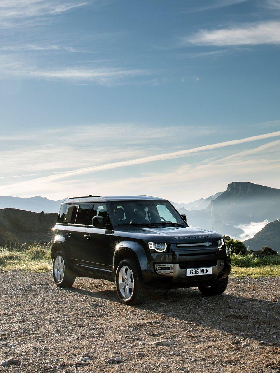 900x1200 Land Rover
