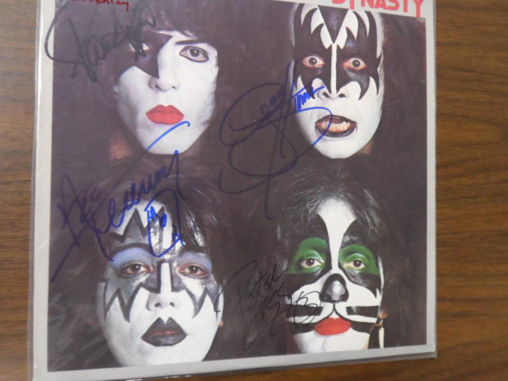 1024x768 Coach's Corner band signed Dynasty LP album!