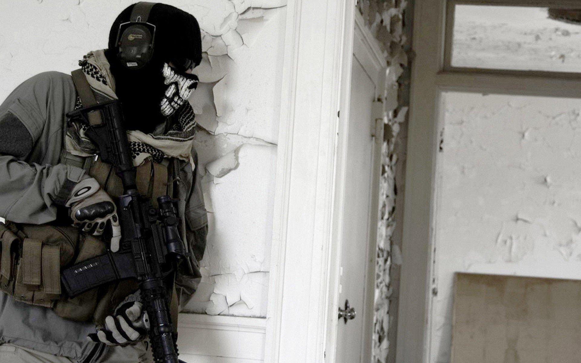 1920x1200 ghost, Mask, Gun Wallpaper HD / Desktop and Mobile Background