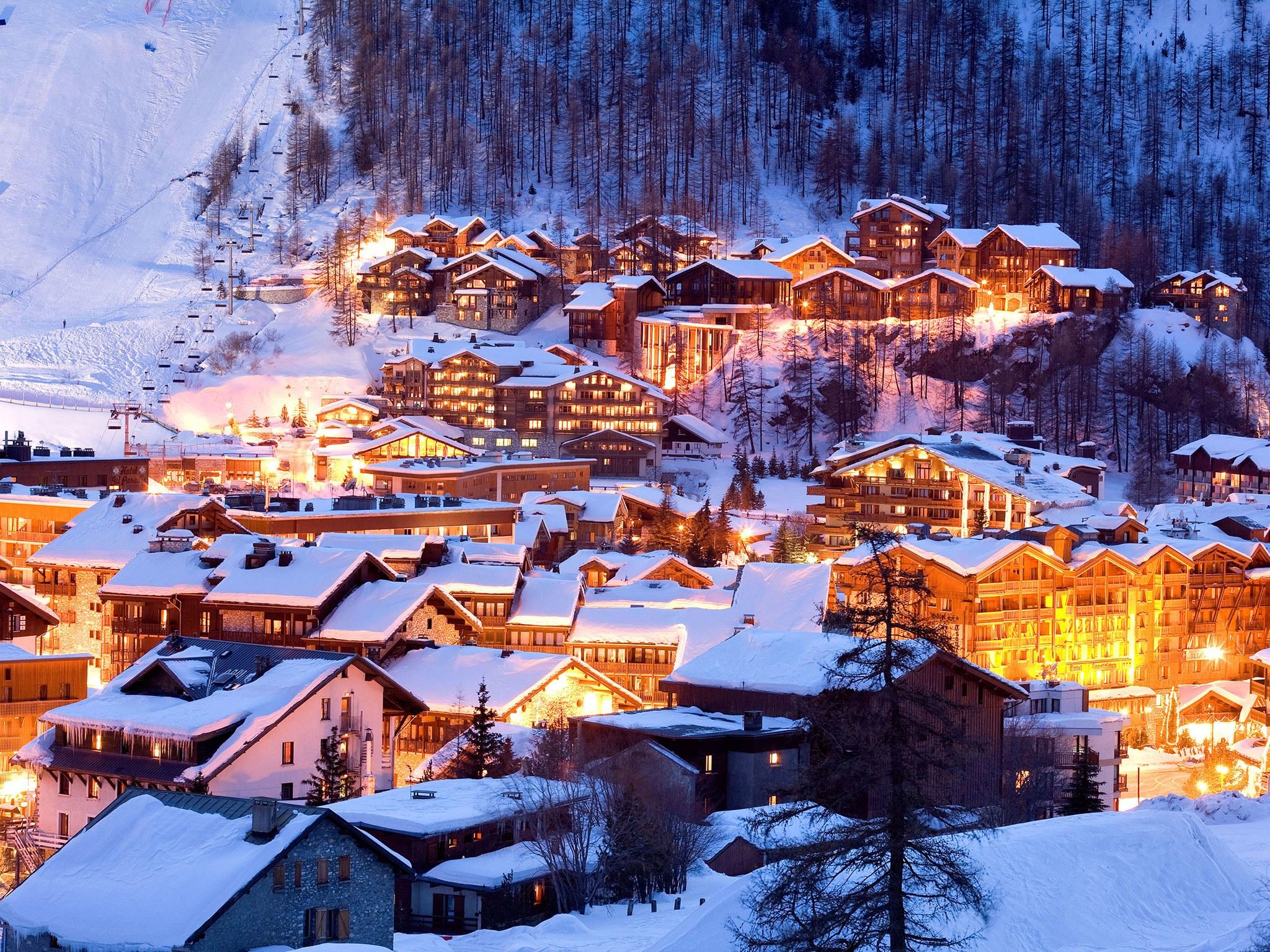 2048x1536 Most Beautiful Places In Europe In Winter