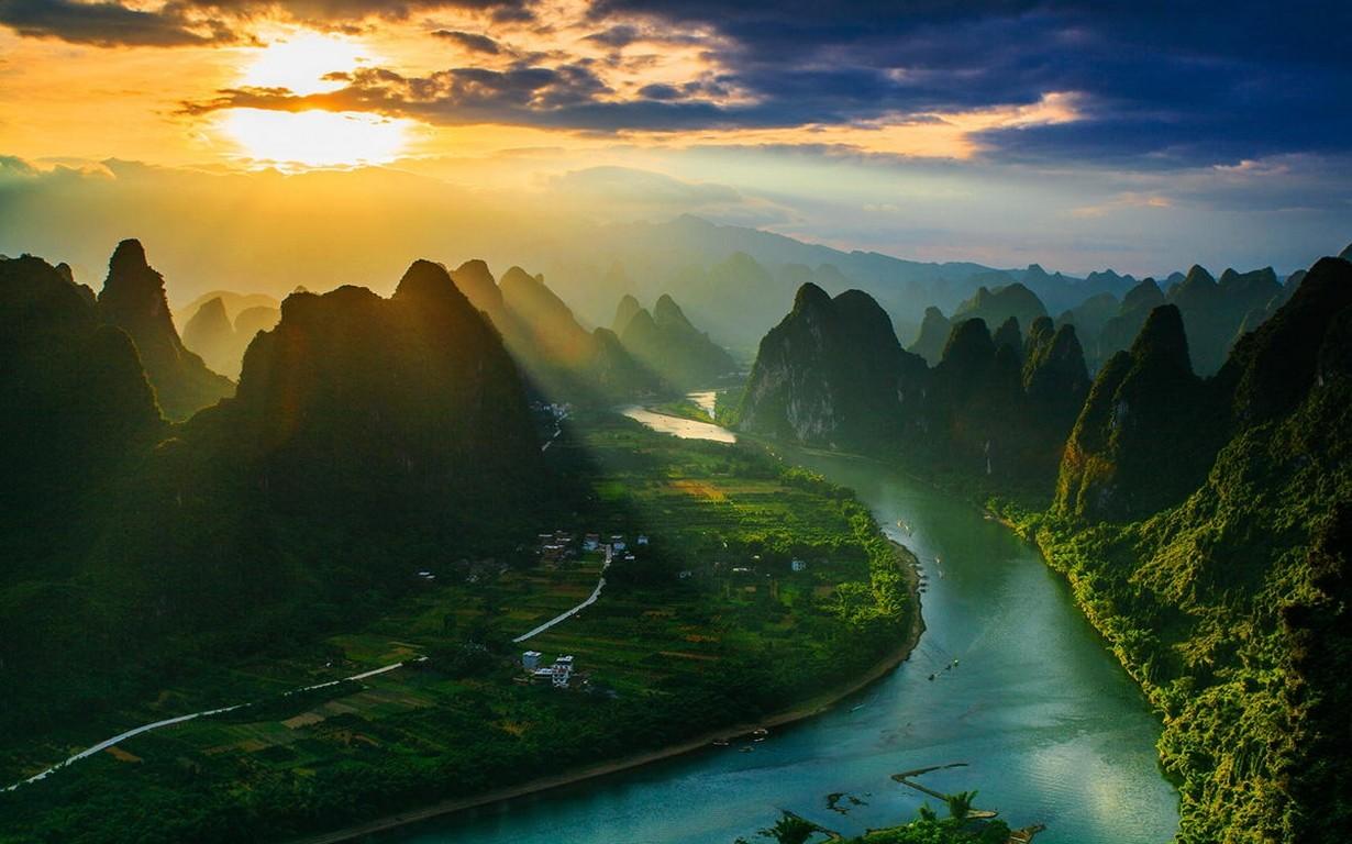 1230x768 #mist, #farm, #mountains, #China, #river, #landscape, #sun rays, #nature, #village, #clouds, #field, #sunset, wallpaper. Mocah HD Wallpaper