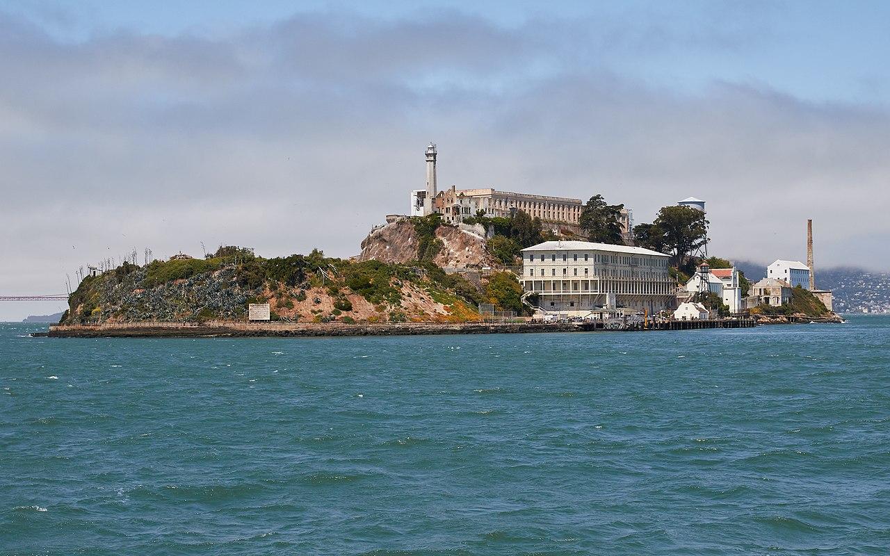 1280x800 Alcatraz Island as seen from the