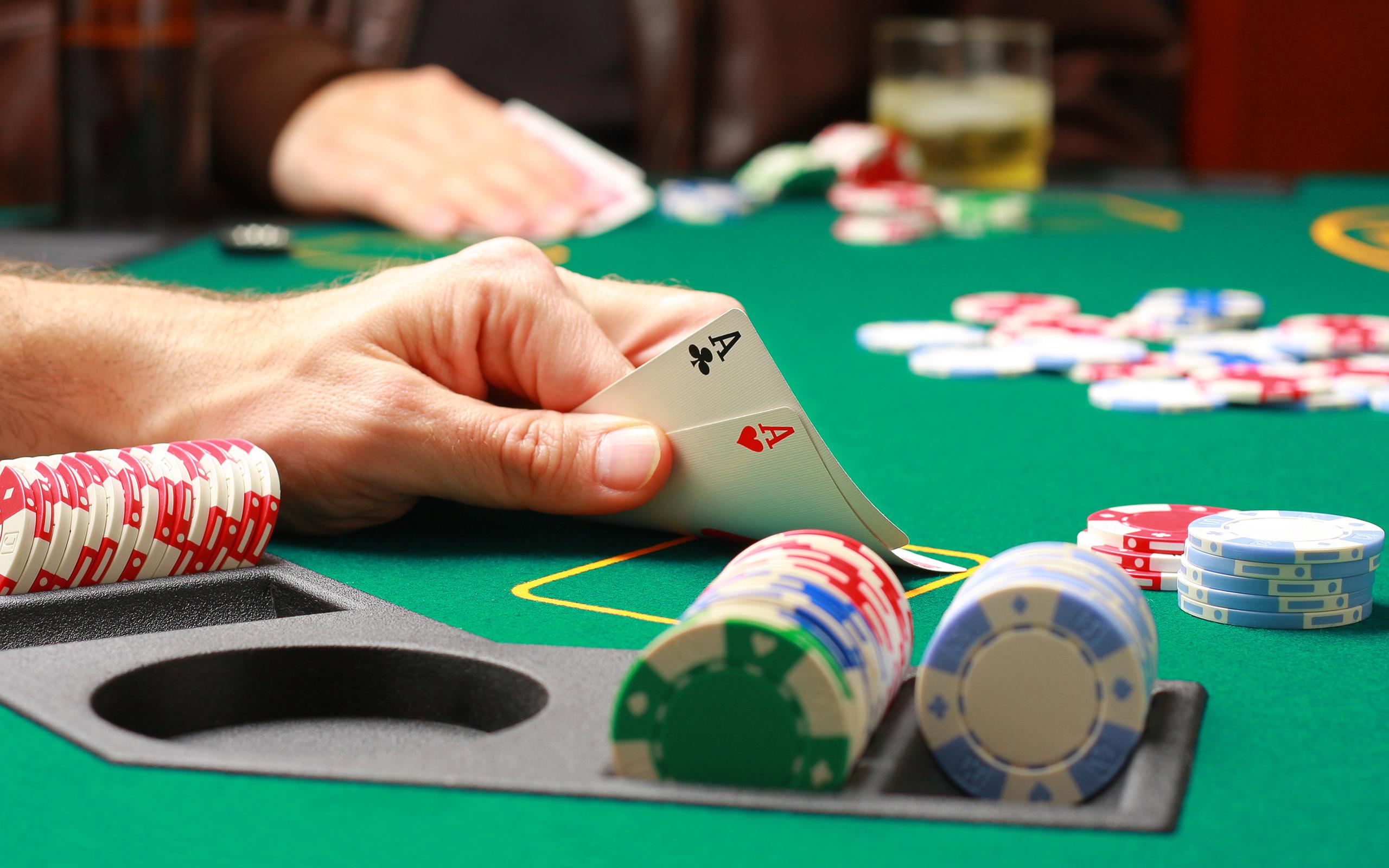 2560x1600 Aces