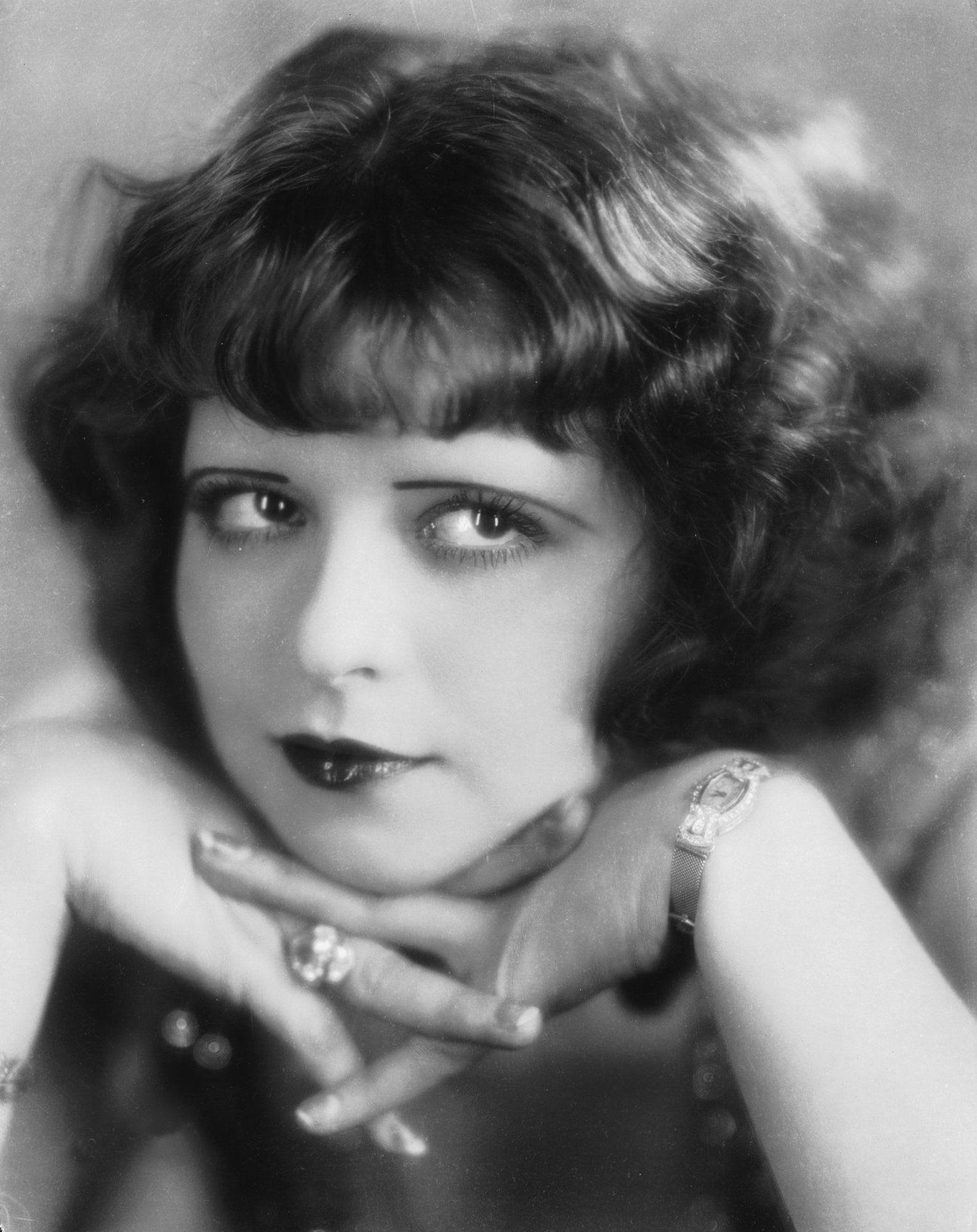 Clara Bow Wallpapers - Top Free Clara Bow Backgrounds - WallpaperAccess