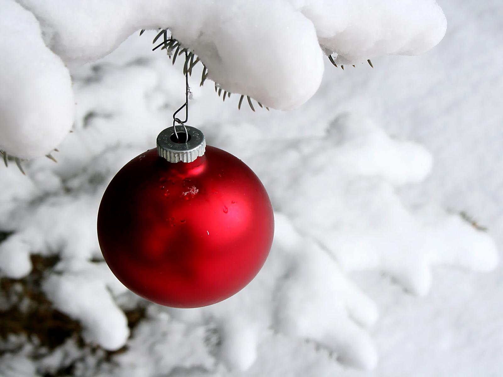 1600x1200 Pictorial Wall Paper: Christmas Wallpaper