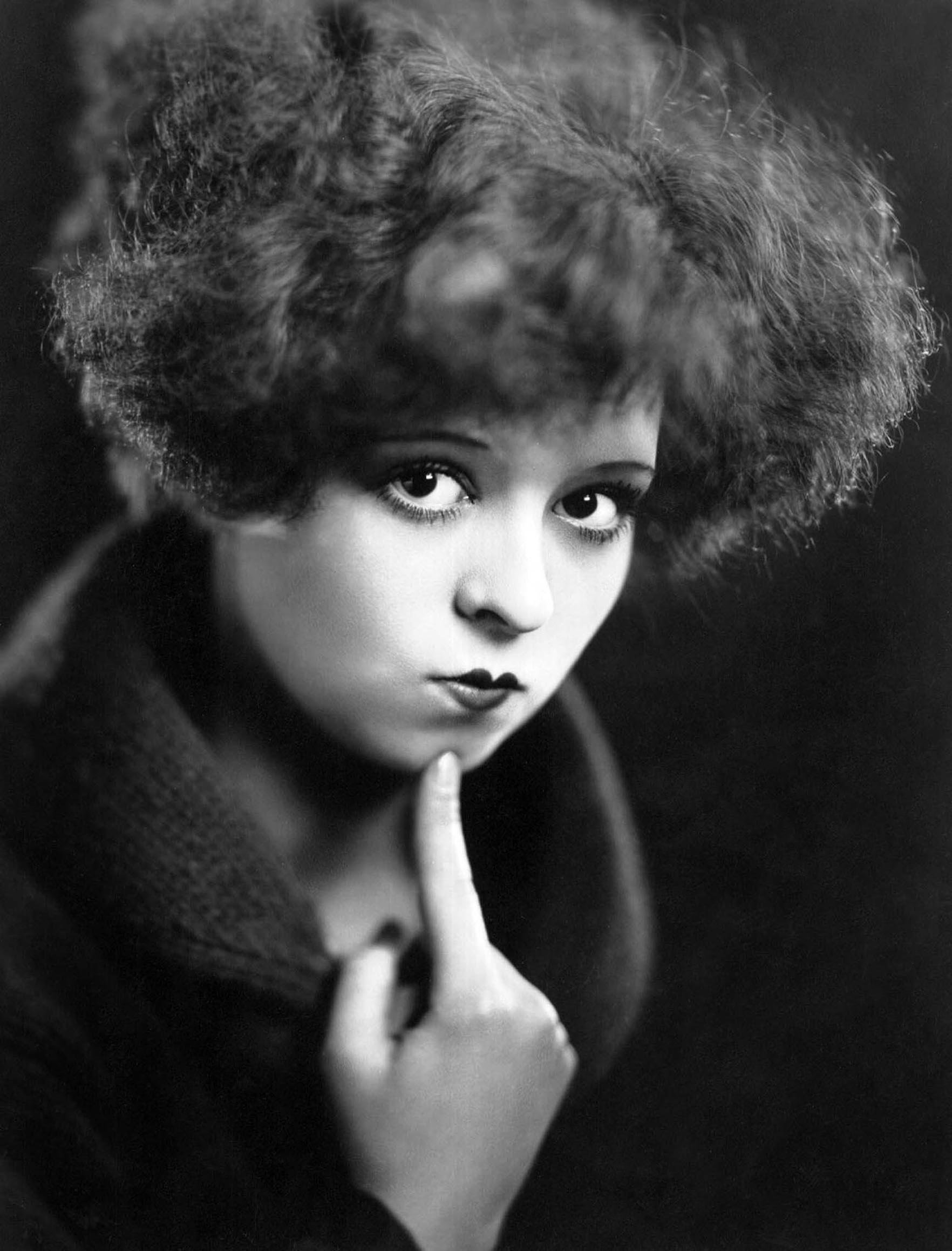 1764x2317 Clara Bow Bow Photo