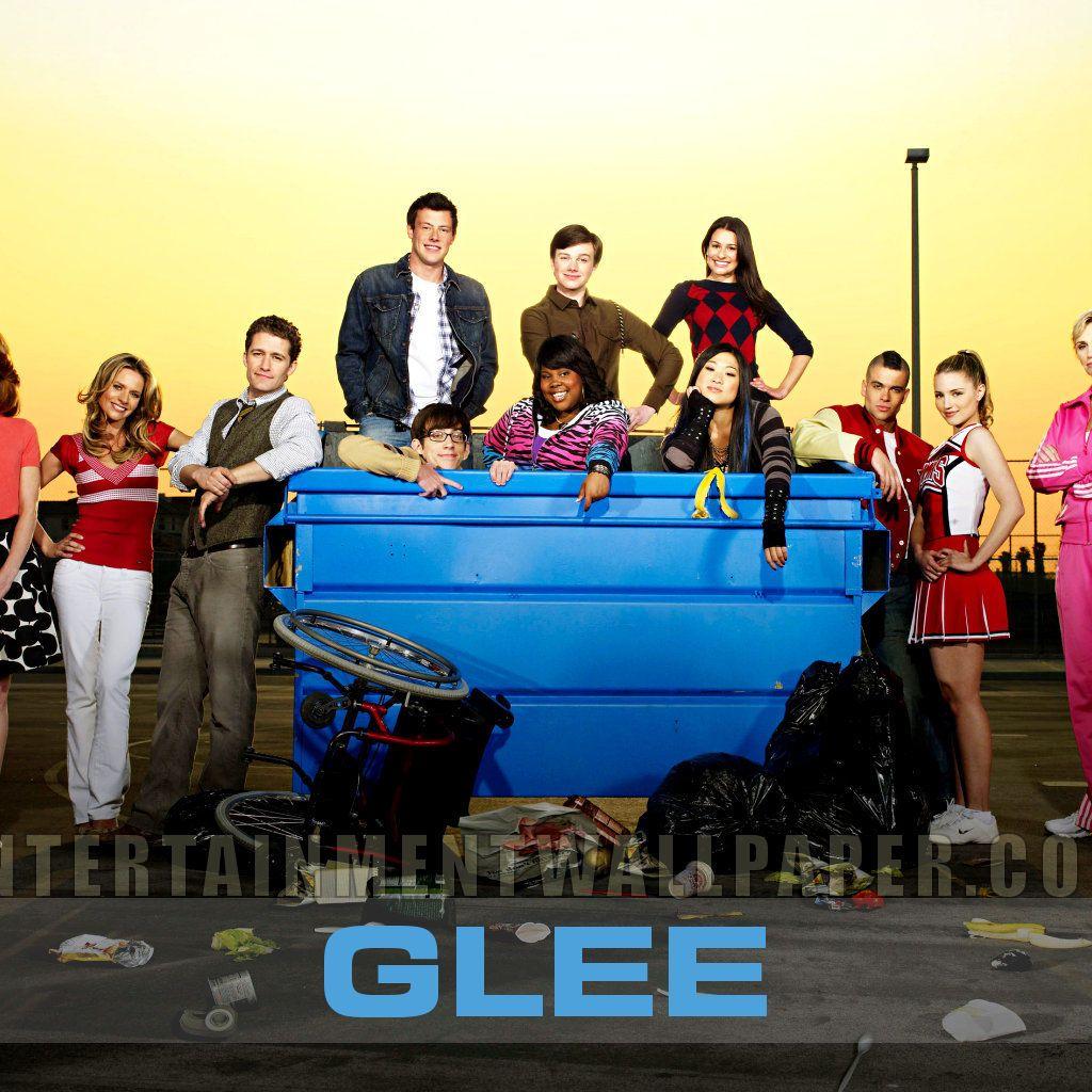 Glee Iphone Wallpapers Top Free Glee Iphone Backgrounds Wallpaperaccess