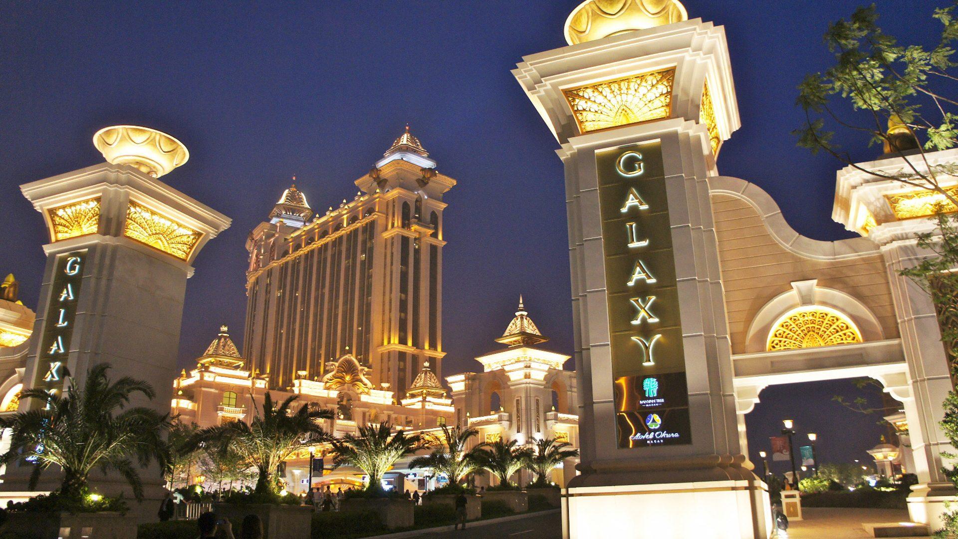 1920x1080 Cotai Strip Galaxi Hotel Large And Luxurious Hotel & Casino In Macau China Desktop Wallpaper In HD Resolution 1920x1200 :