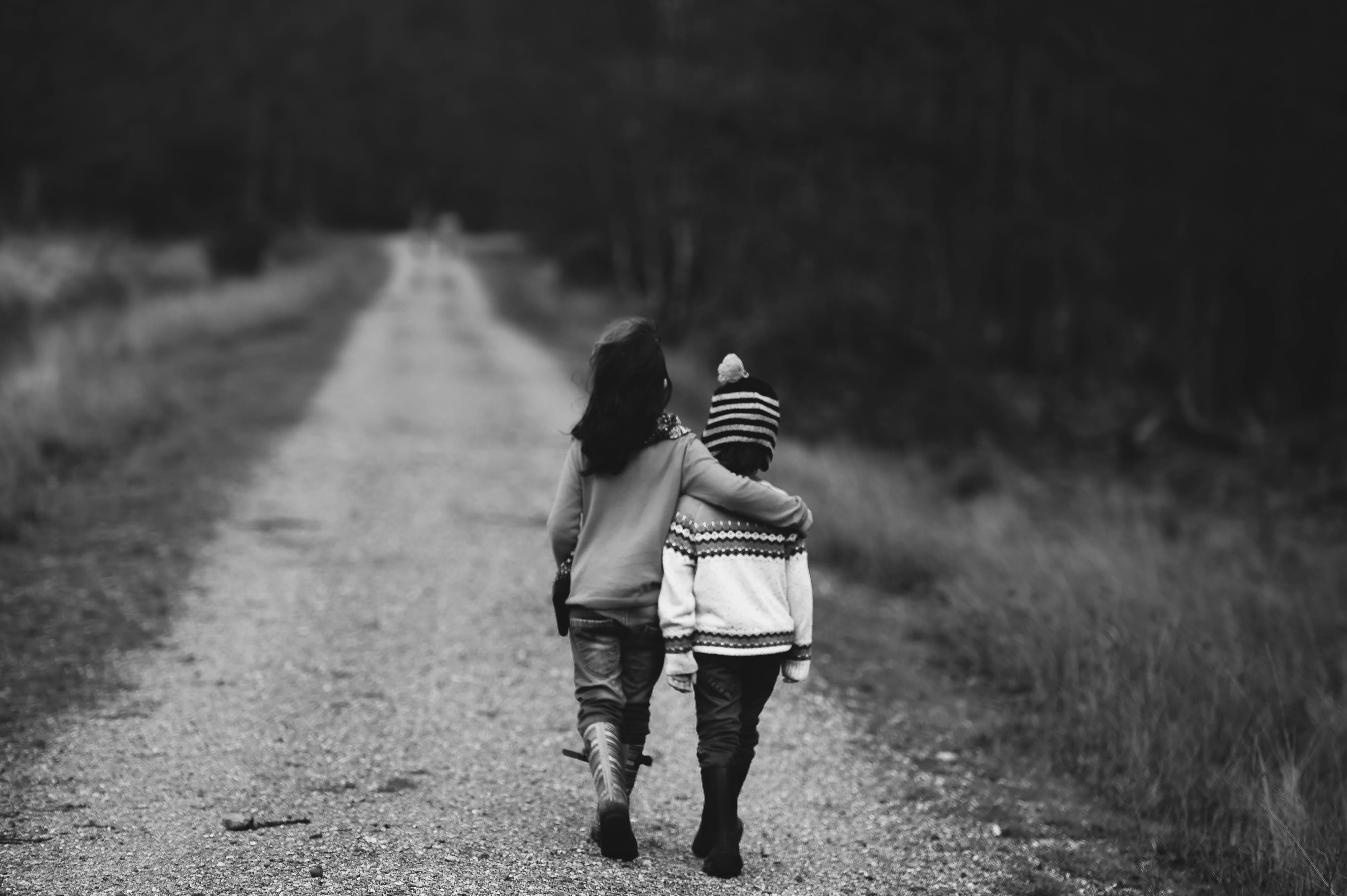 3999x2662 3999x2662 #style, #sibling, #family, #Free image, #childhood, #cold, #kids, #walking, #cuddle, #road, #path, #black & white, #black and white, #friendship, #child, #comfort, #hug, #hike, #love, #fashion, #together. Mocah HD Wallpaper