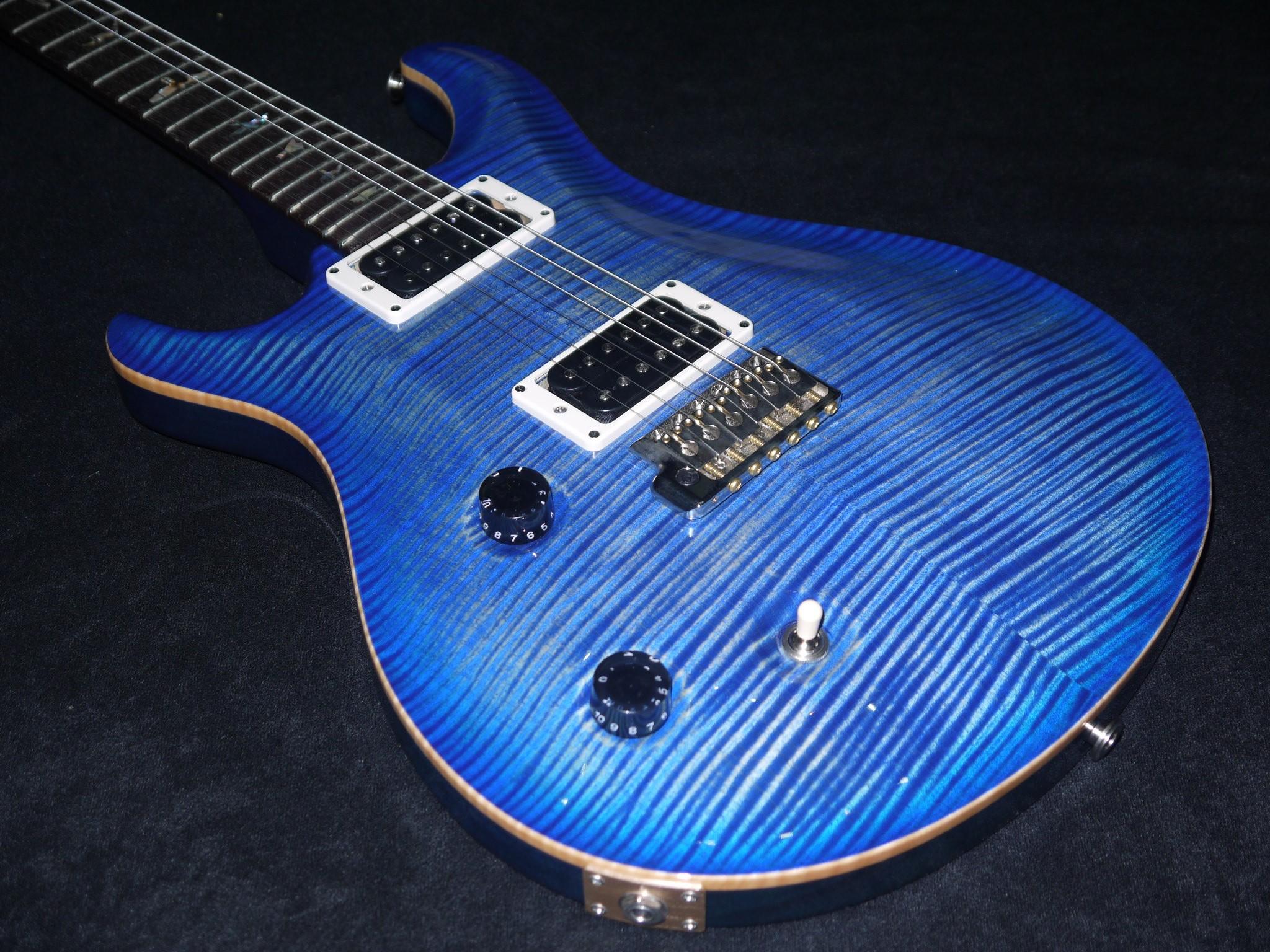 2048x1536 PRS Paul Reed Smith Custom 22 Lefty Limited Edition 2010's Faded Blue Burst Guitar Sound Affects