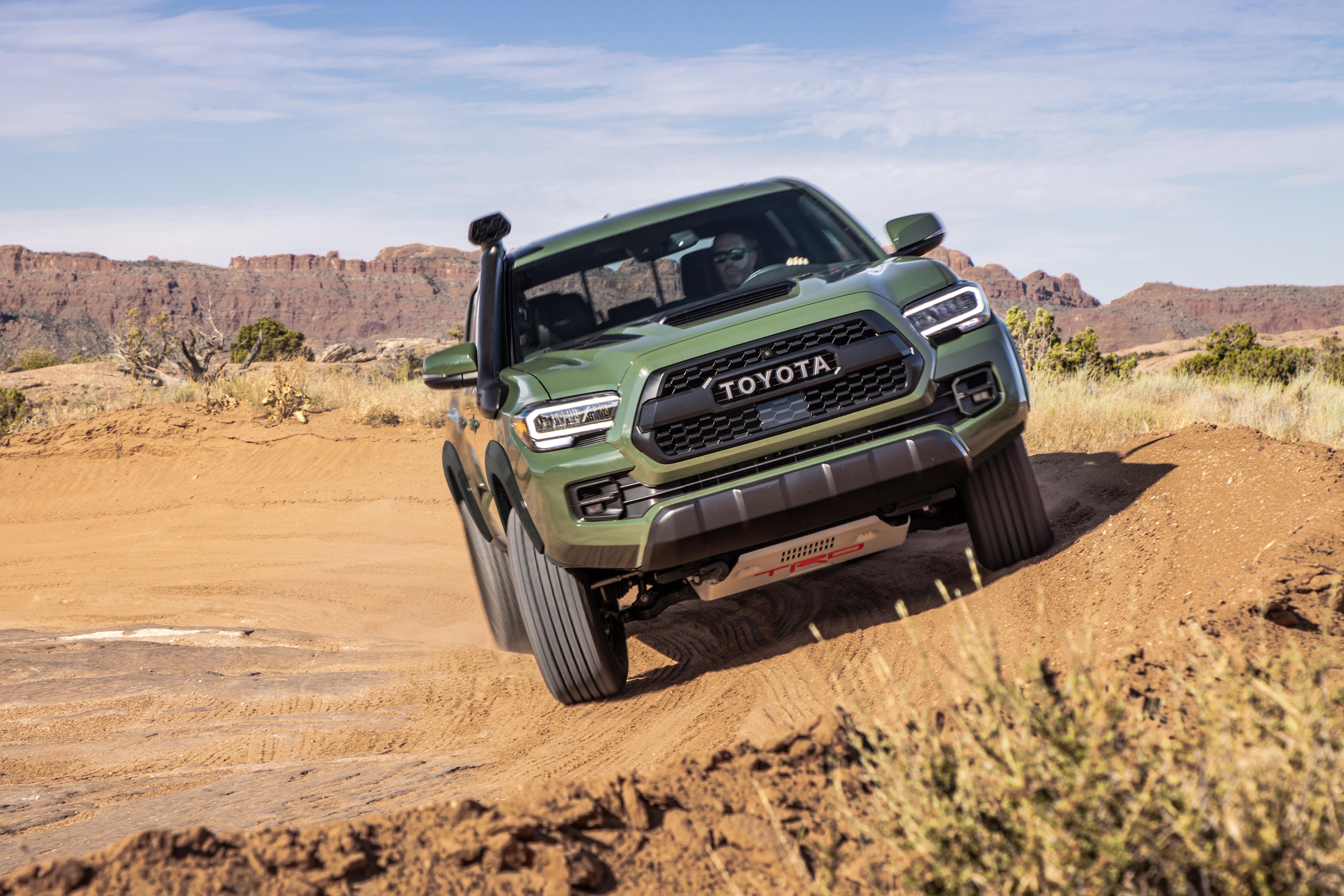 5613x3742 Toyota Tacoma 4k Ultra HD Wallpaper