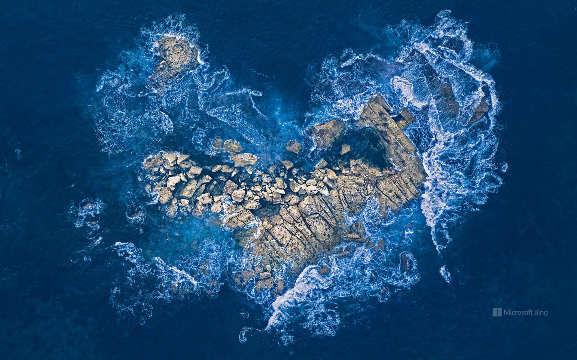 Ocean Heart Wallpapers Top Free Ocean Heart Backgrounds WallpaperAccess