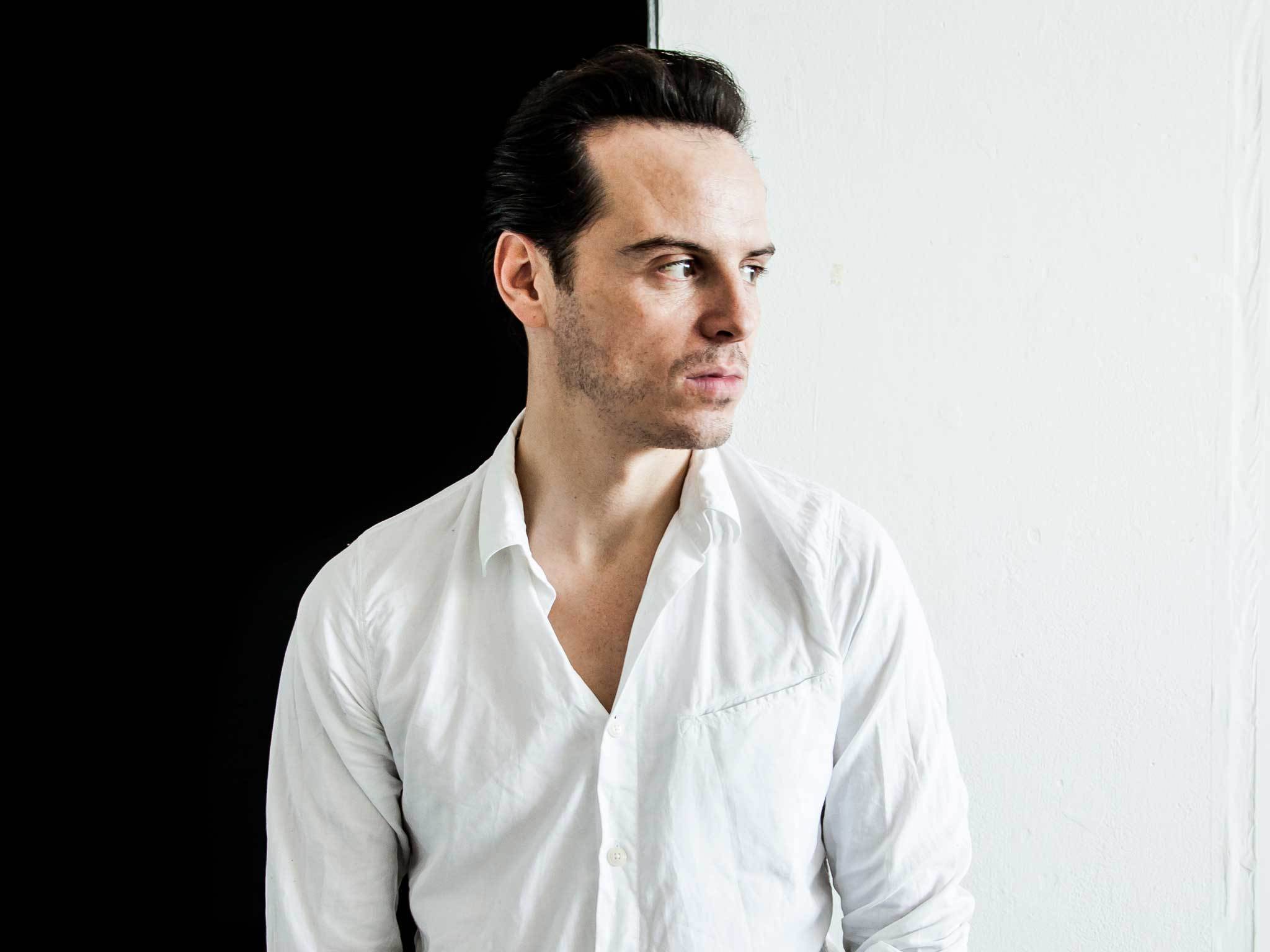 2048x1536 Andrew Scott Wallpaper