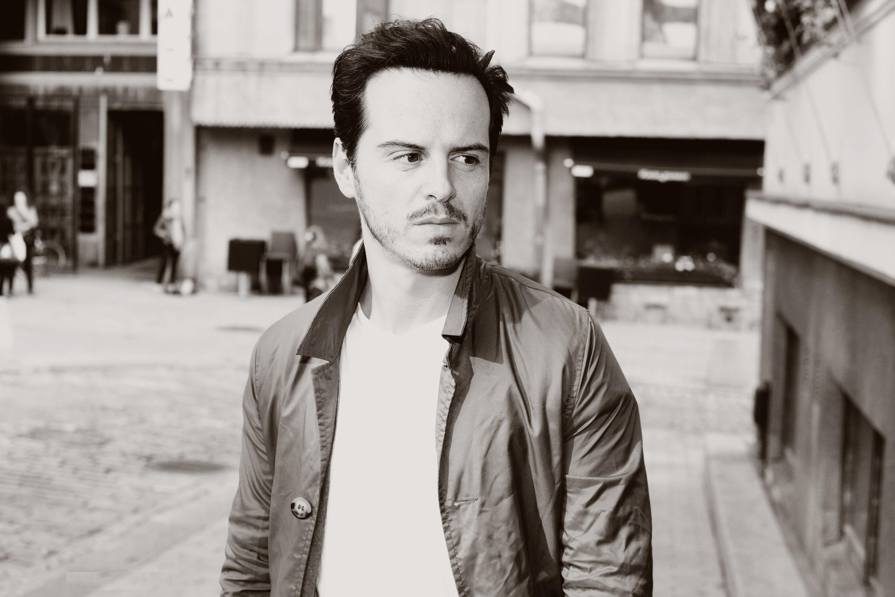 3000x2000 Andrew Scott HD Wallpaper