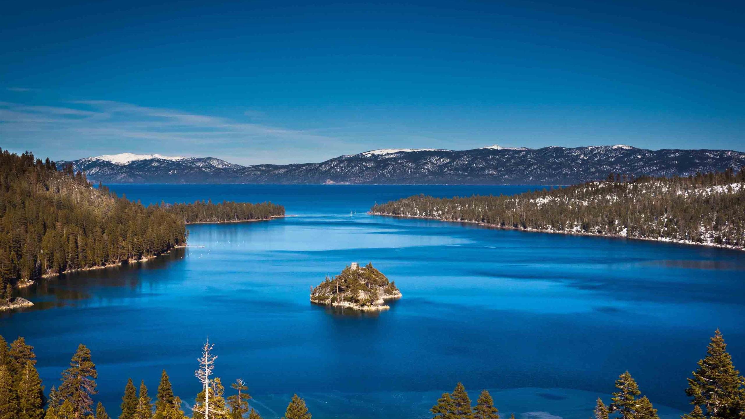 2560x1440 Wallpaper Lake Tahoe, California, USA, mountains, island, blue sky 2880x1800 HD Picture, Image
