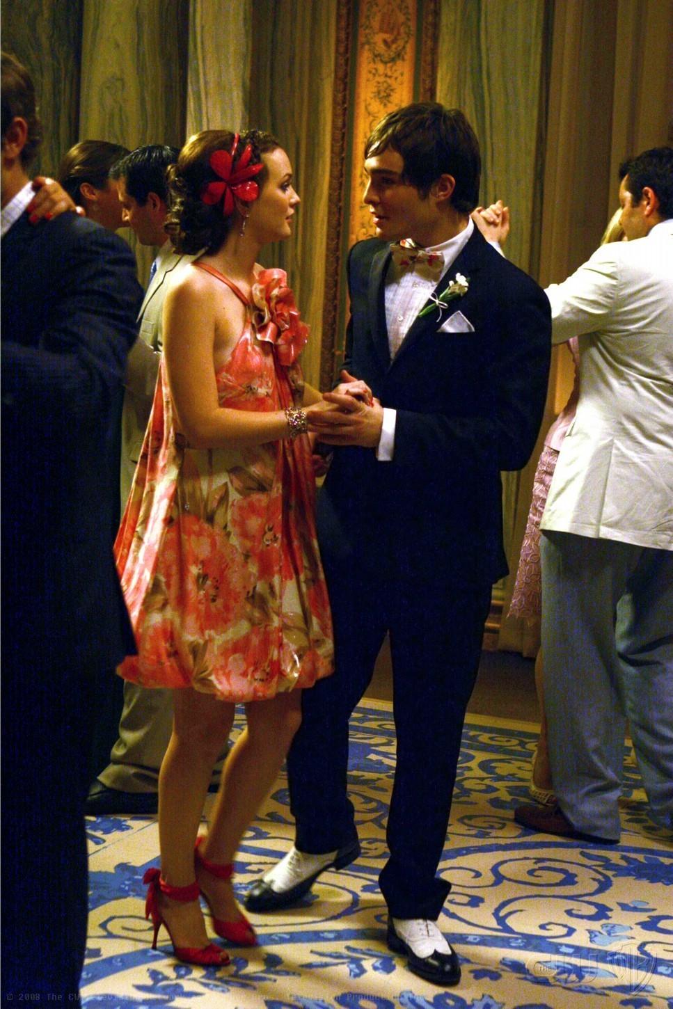 967x1450 Blair and Chuck Stills Season 1 & Chuck Photo