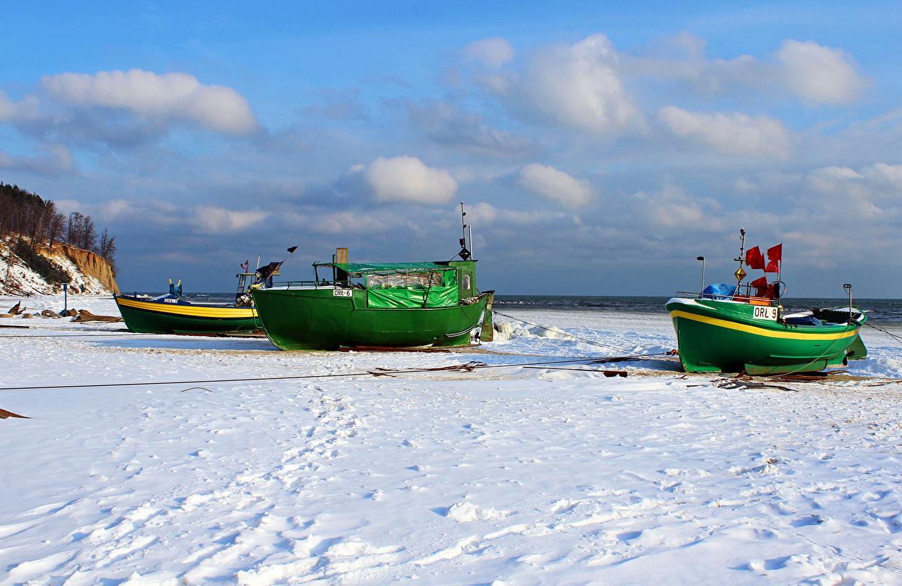 1280x832 Desktop Wallpaper Poland Winter Nature Snow Coast speedboat
