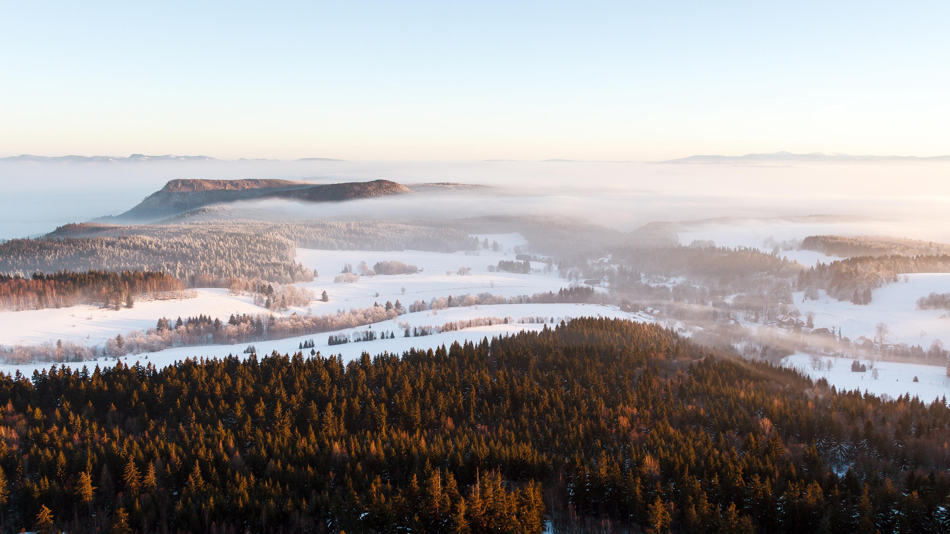 3840x2160 Stolowe Mountains National Park, Foggy, Mist, Landscape, Winter, Poland, 4k Free deskk wallpaper, Ultra HD