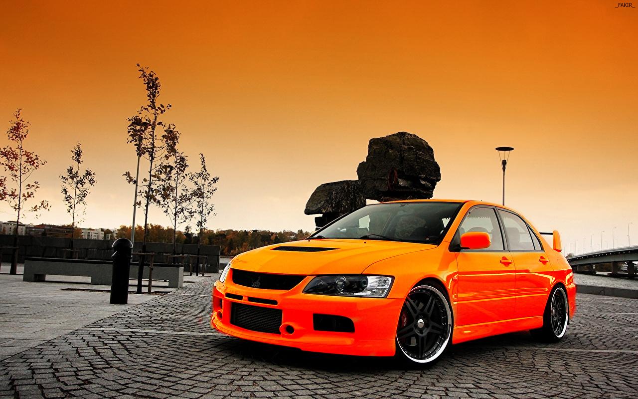 1280x800 Mitsubishi Lancer Evo 9 Orange