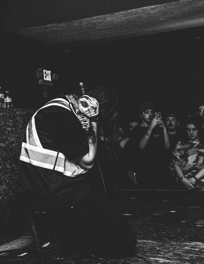 791x1024 Bones Tour Tellers & Photo's