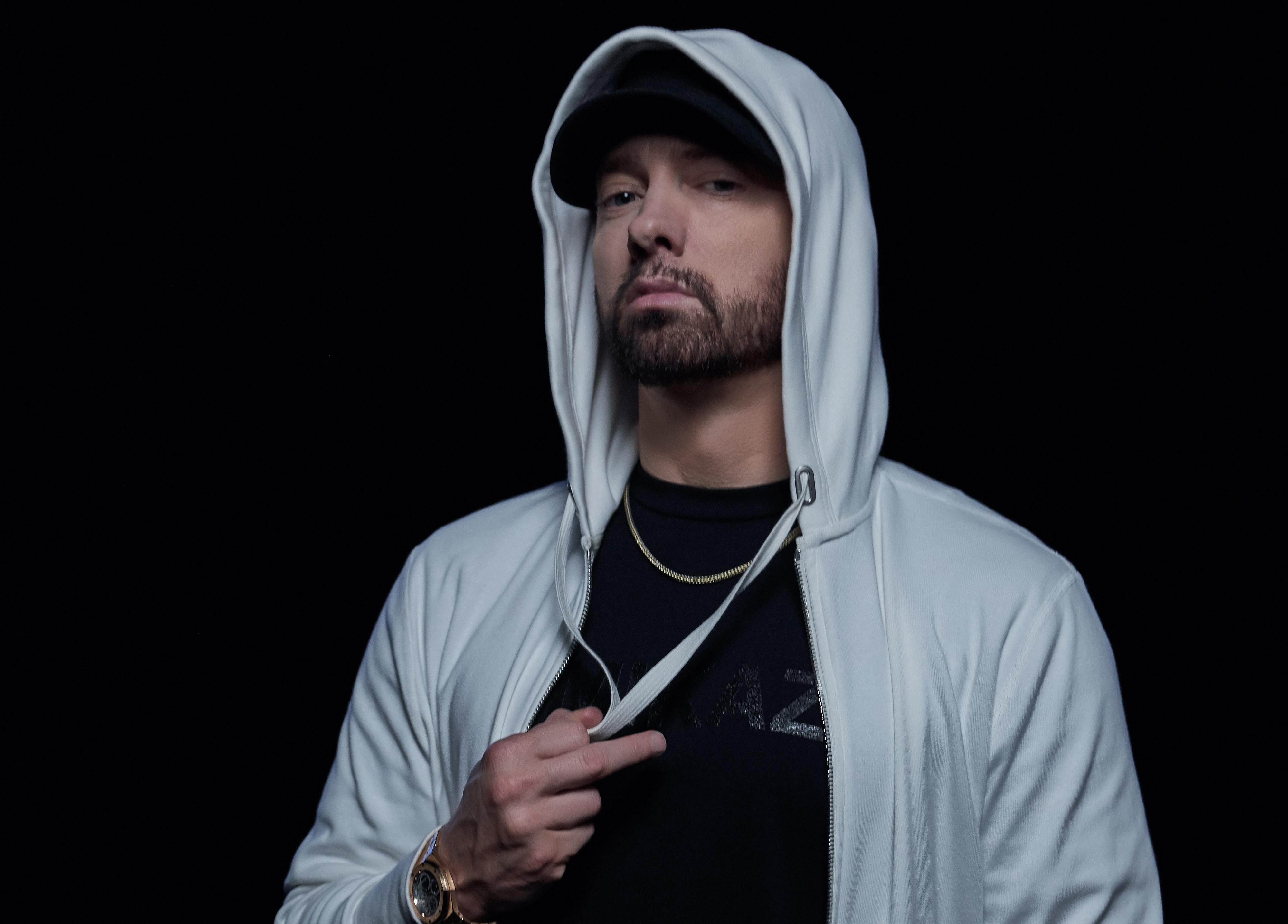 Рэпер сделать. Ьштуь. Eminem 2022. Eminem 2020. Рэпер Эминем 2022.