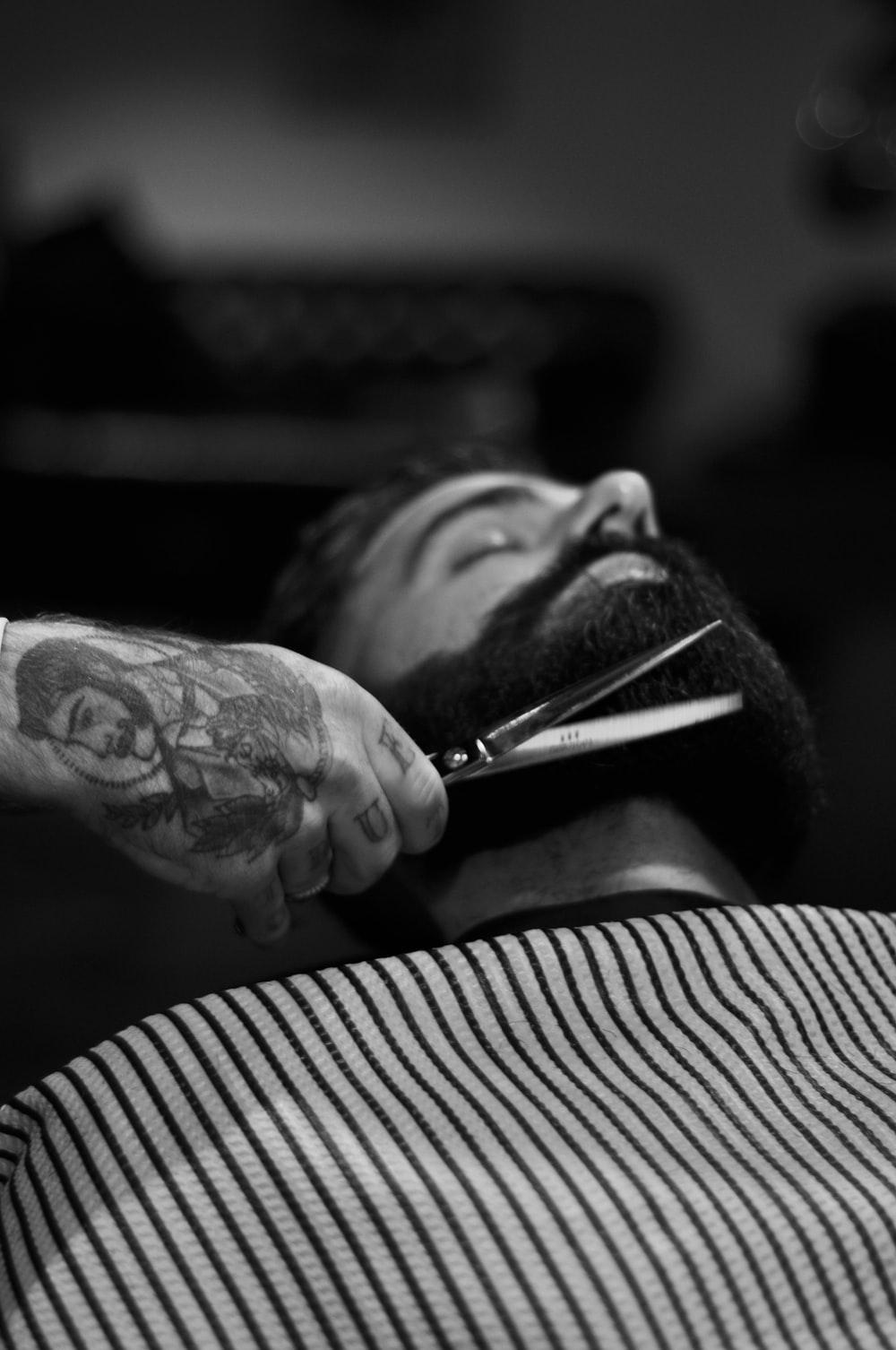 1000x1506 Barber Picture [HD]. Download Free Image