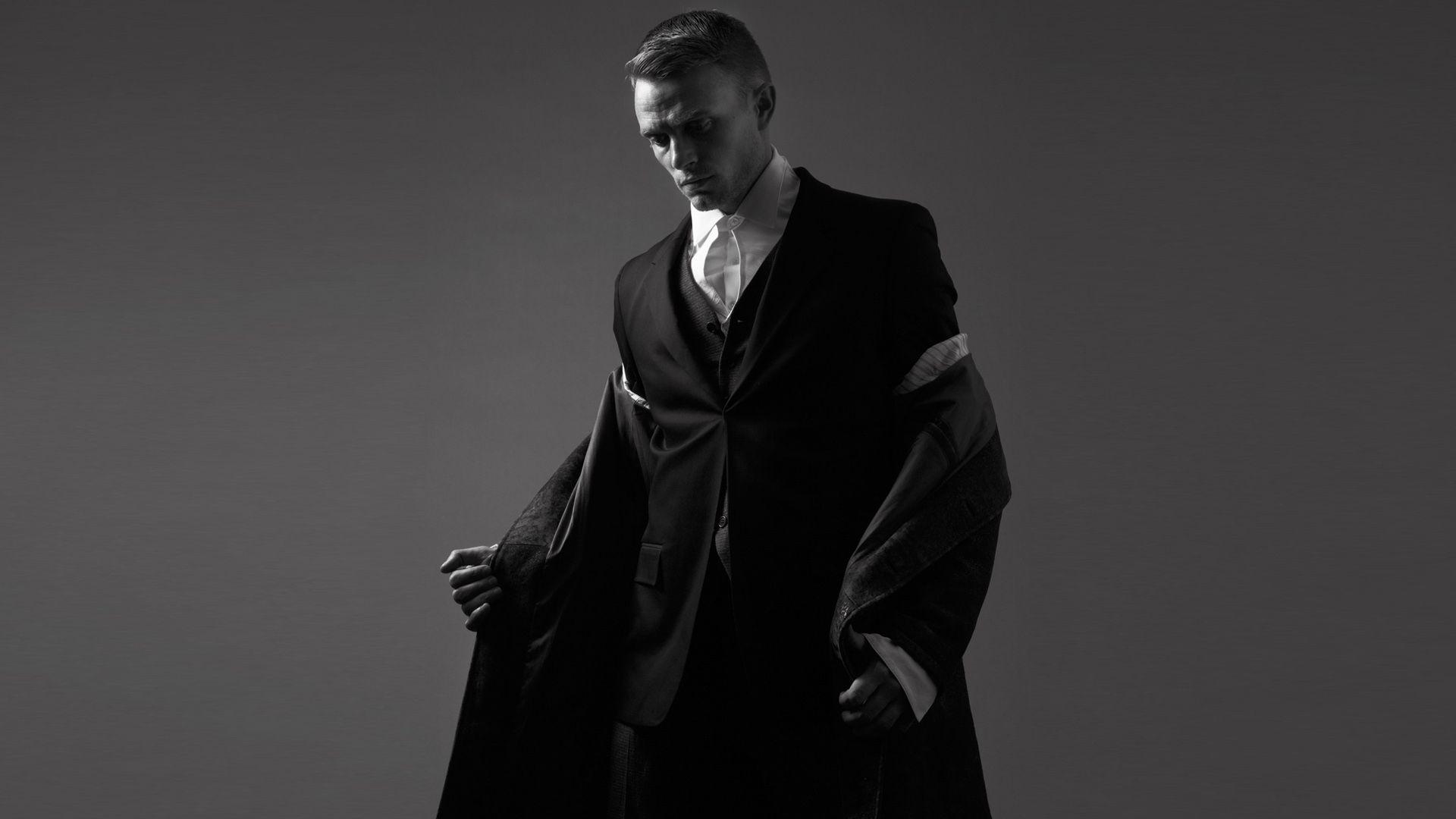 1920x1080 Man In Suit Wallpaper