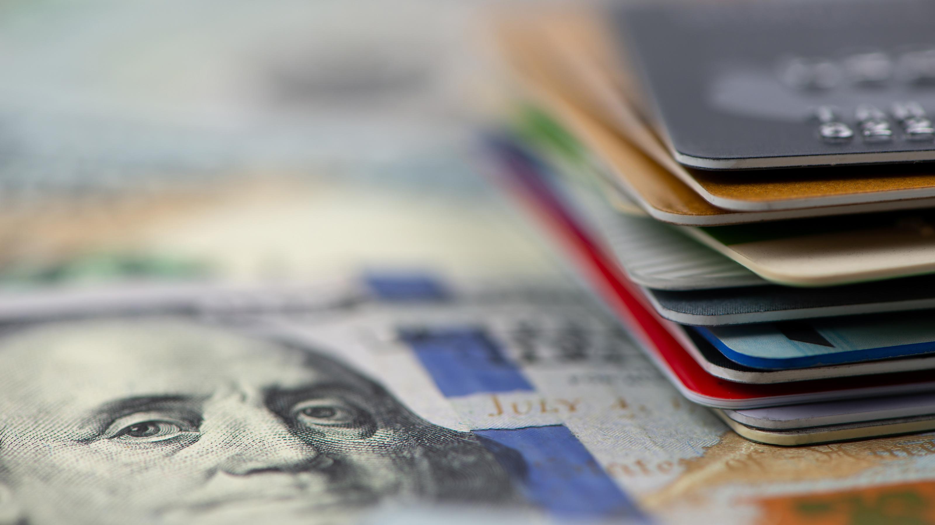 3200x1800 Best Limited Time Credit Card Bonuses For August 2021