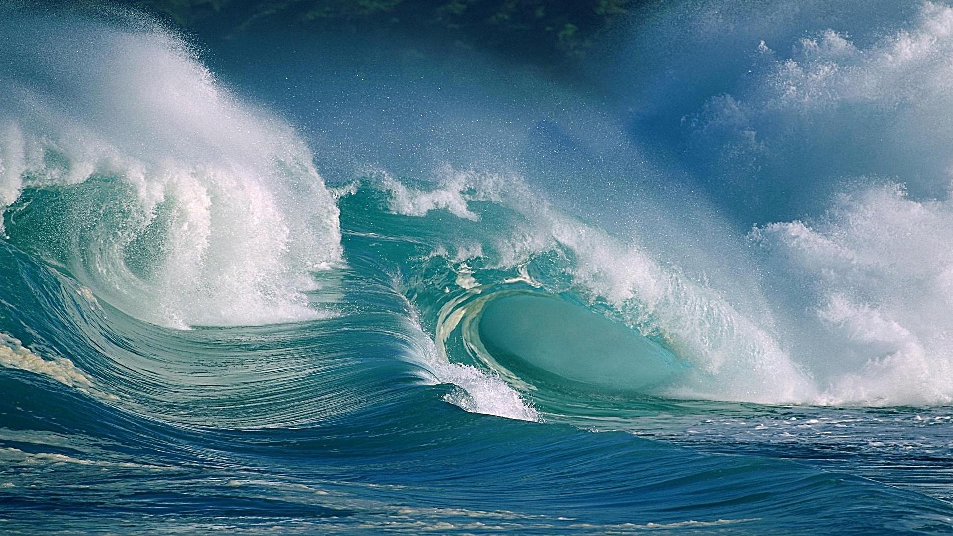 1920x1080 Ocean Waves Wallpaper HD