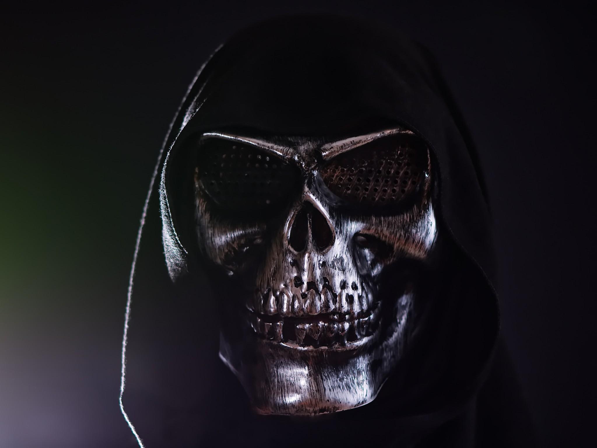 2048x1536 Skull Mask, Black Hoodie, Scary, Horror Mask Wallpaper HD