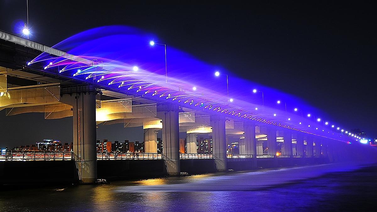 1200x675 BANPO GRAND BRIDGE FOUNTAIN