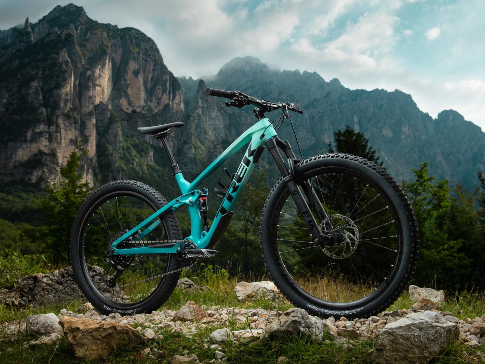 1600x1200 First Ride: 2020 Trek Fuel EX 9.9