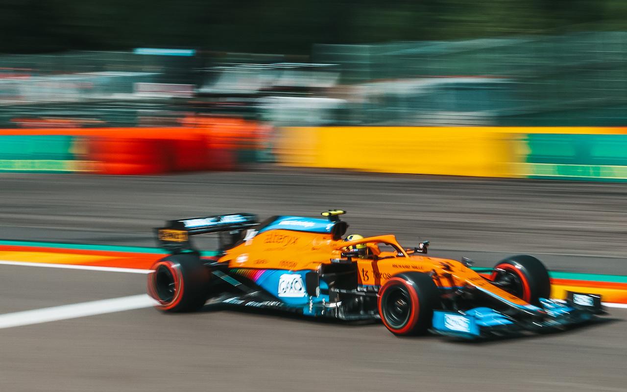 1280x800 McLaren Racing