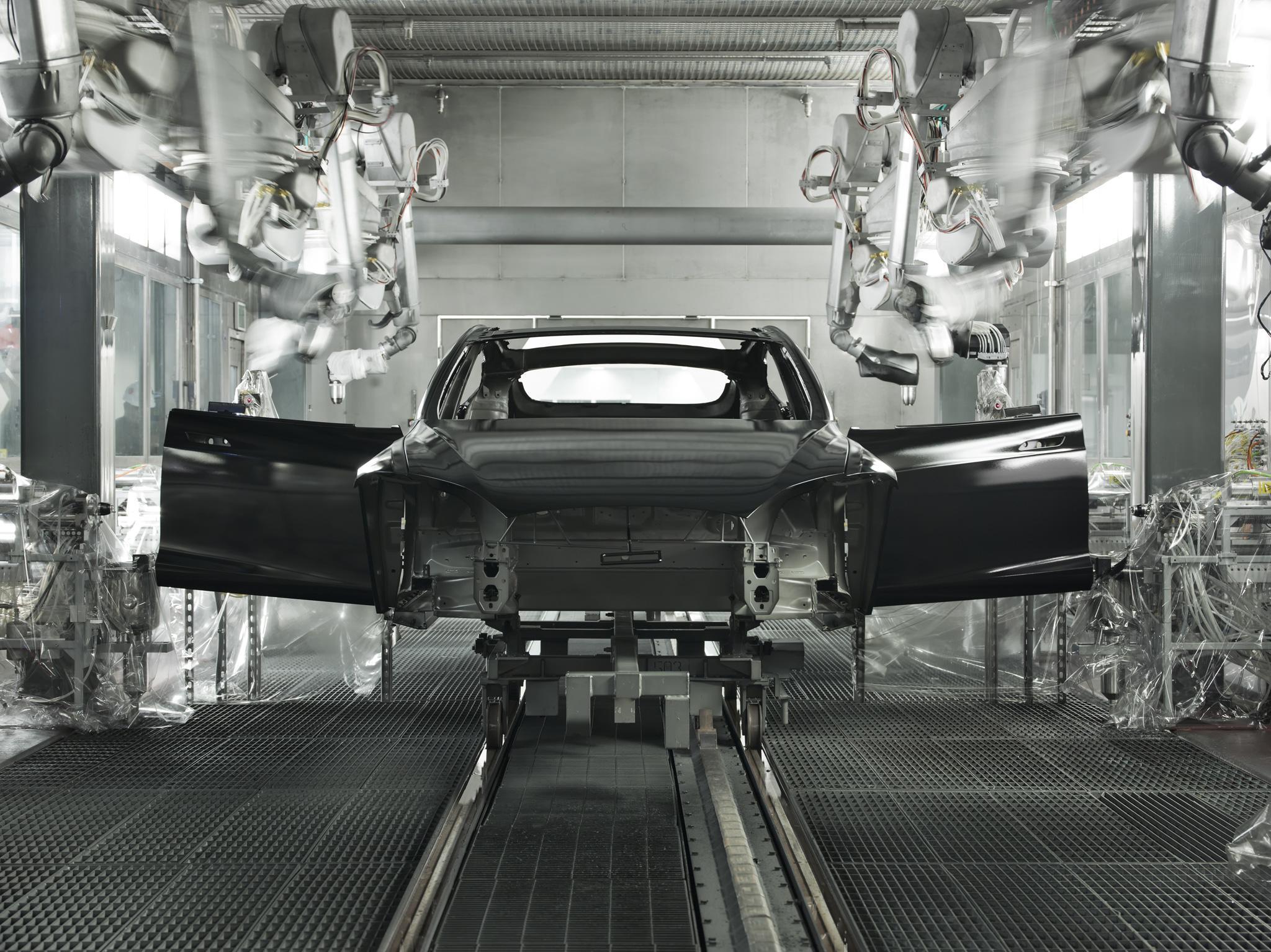 2048x1534 Tesla Factory Wallpaper