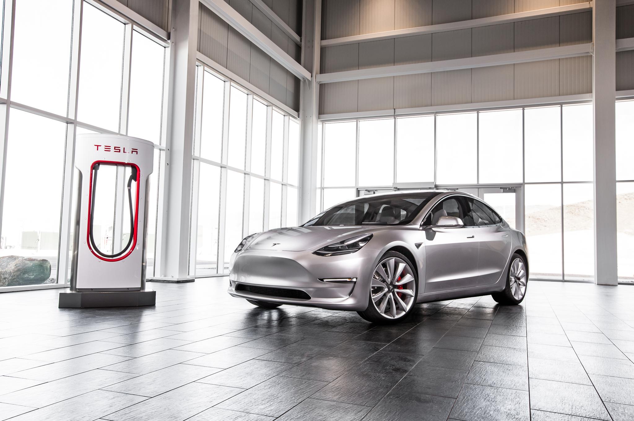 2048x1360 Tesla Factory Wallpaper