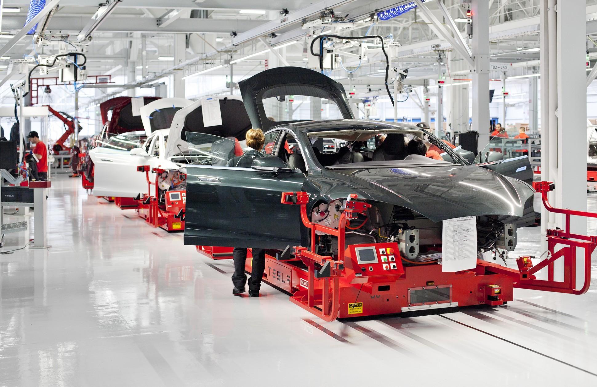 1940x1258 Tesla Assembly Line