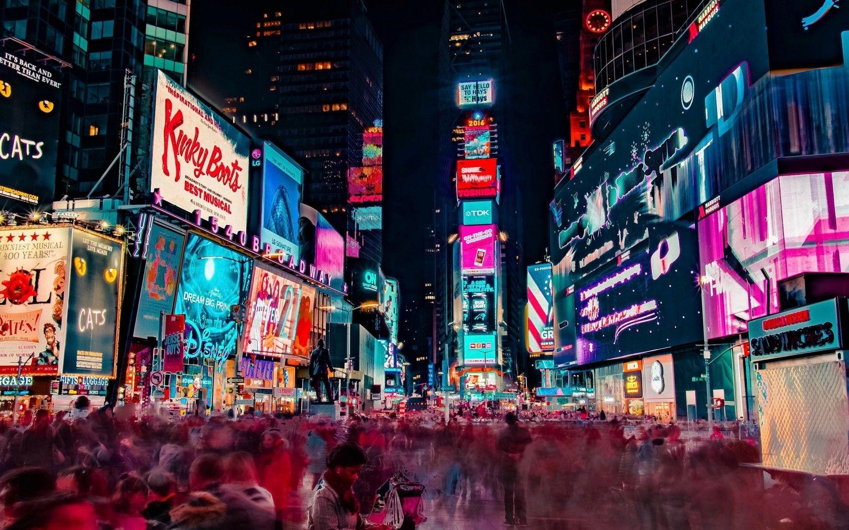 1680x1050 Download 1680x1050 New York City, Night, Skyscrapers, People