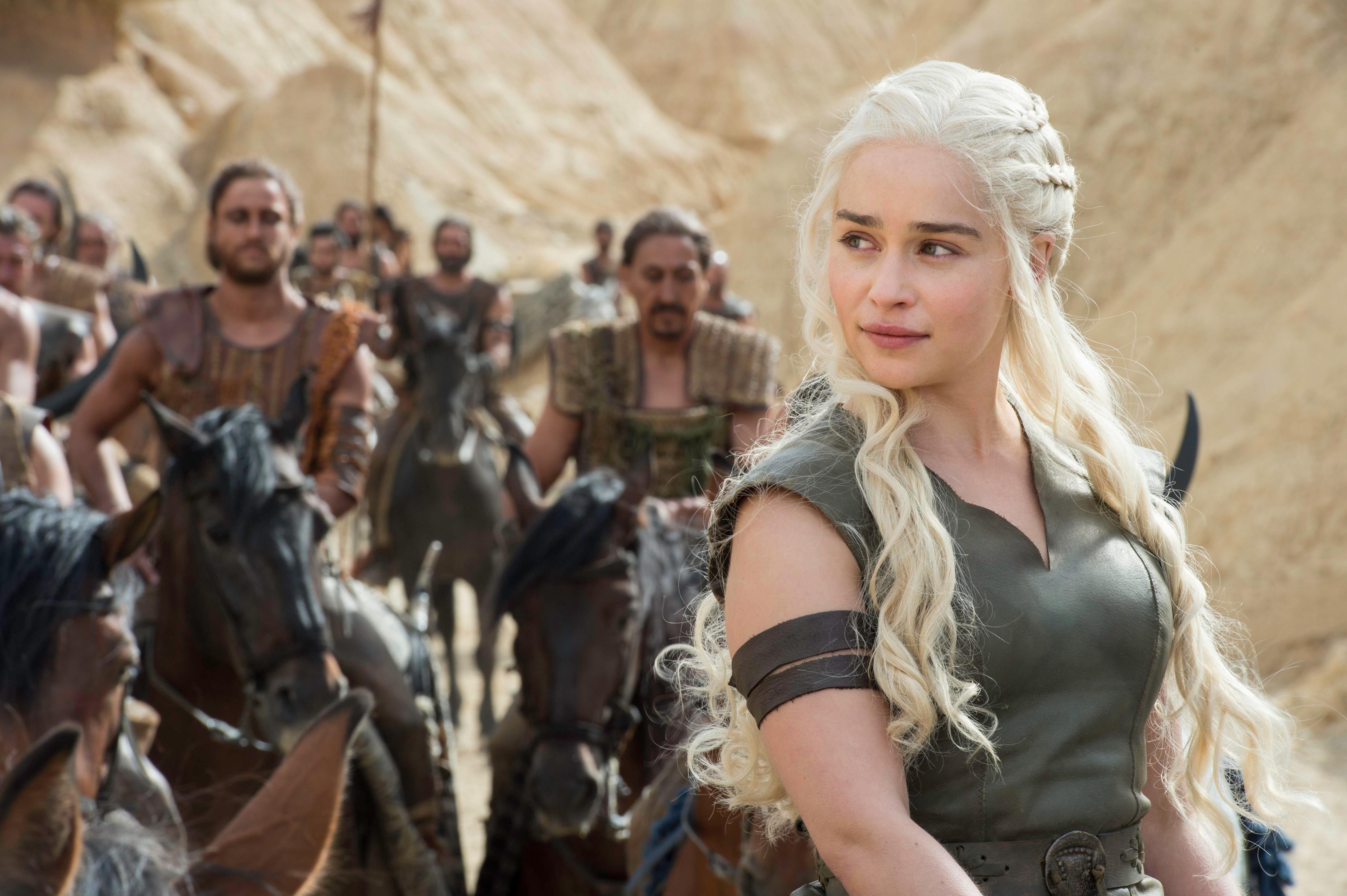 4928x3280 Who is Jon Snow's father on Game of Thrones? Rhaegar Targaryen and Lyanna Stark are The Dragon and The Wolf