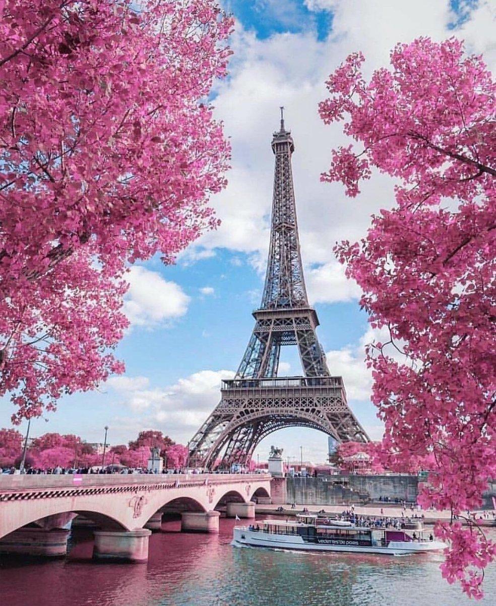 984x1200 Femina Wedding Times the long weekend ahead, how about you plan a trip with your loved ones to Paris, the city of love? ❤️ Photo courtesy: #Kyrenian #weekendgetaway #getaway #